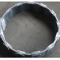 Hot Dipped Galvanized Razor Wire Bto-22