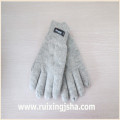 plain color knitted wool gloves with isolating lining