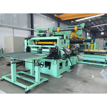 High performance decoiler straightener feeder for press