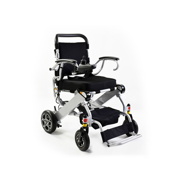 Light folding wheelchair