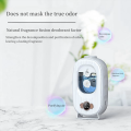 Máquina de aromaterapia com garrafas de spray em casa inteligente