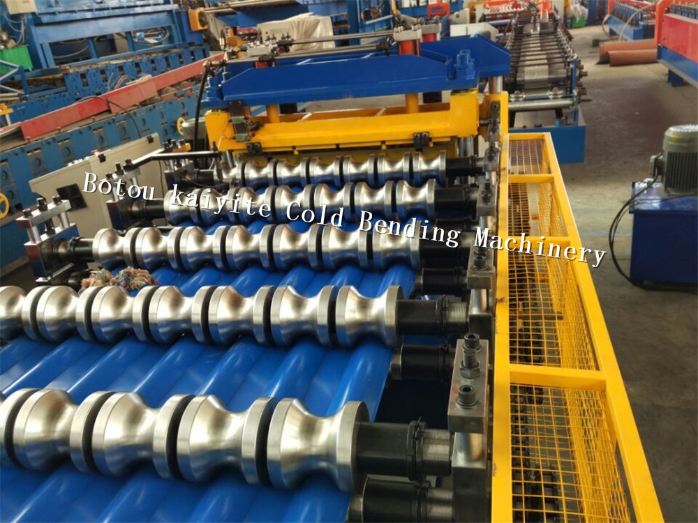 roll forming machine