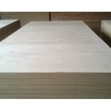 Plancha de contrachapado comercial de madera dura GWC de Vietnam