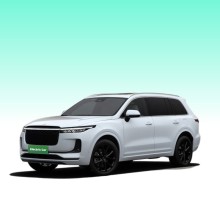 Concept de SUV moyen à grand