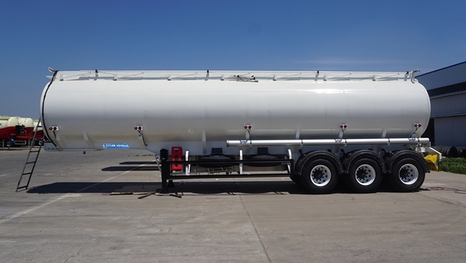 Liquefied Natural Gas (LNG) Tank Truck01 Liquefied Natural Gas (LNG) Tank Truck01