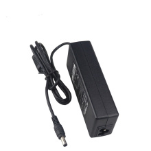 Laptop-Adapter Netzteil 19V 4.74A