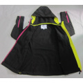 Yj-1072 Ladies Black Fleece Waterproof Breathable Softshell Jacket with Hood Women′s