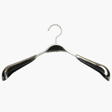 Aluminum alloy clothes hangers