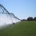 Structure du corps transversal, diamètre d&#39;irrigation pulvérisé jusqu&#39;à 1200 mètres, avec un arroseur de moteur à l&#39;épreuve d&#39;humidité fermée