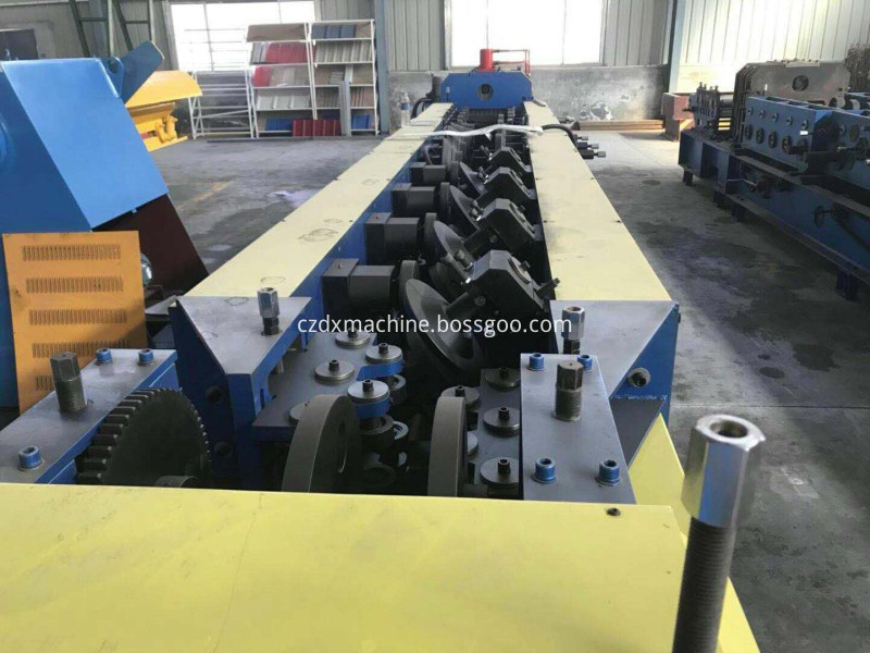  z purlin roll forming machine