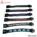 Logotipo personalizado barato VIP Wristband Club VIP Pulsera (LM1497)