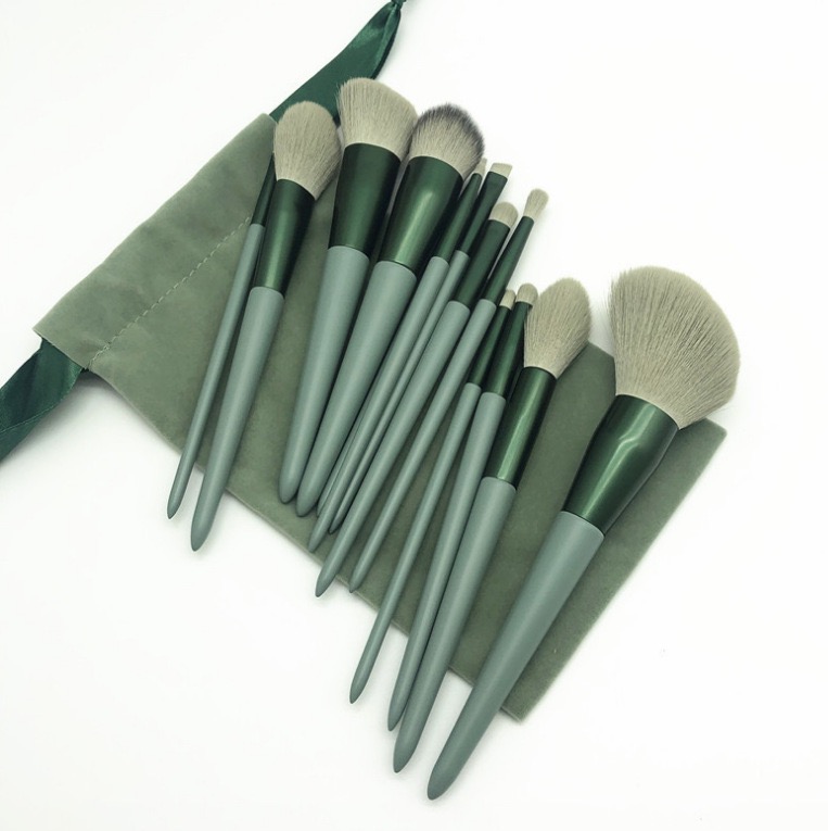 13 Pcs Makeup Brush 2