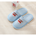 Flippers de hotel de veludo sem deslizamento para crianças