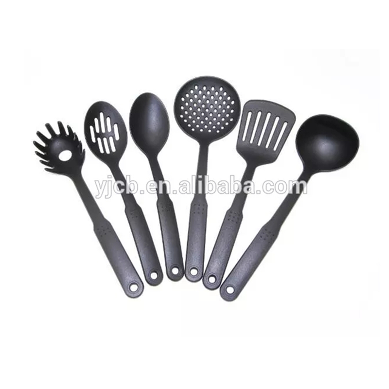 Nylon Utensils Set