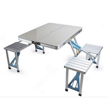 folding table with chairs