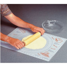 Tapis de silicone de cuisine violette personnalisée