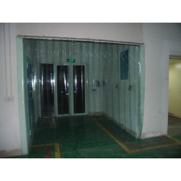 Hochwertiger PVC-Vorhang unter niedriger Temperatur