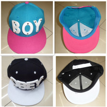 Förderung handgemachte 3D BOY Buchstaben Bolted Nieten HipHop Baseball Cap Hut flach Peak Snapback Studed Kappe