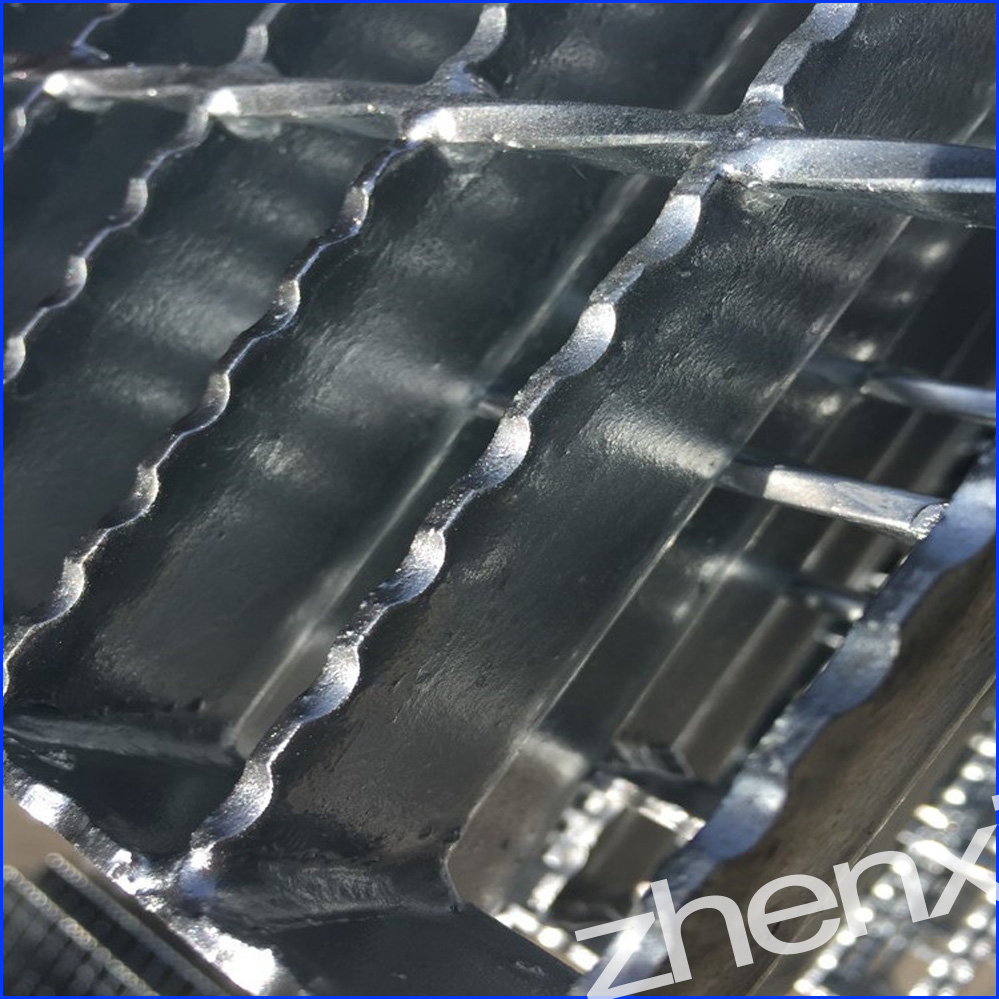 Serrated Grating