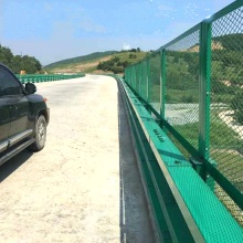 Expanded metal mesh bridge anti - throwing mesh