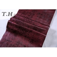 Tissu de canapé en soie estampé en rouge et estampage moderniste rouge