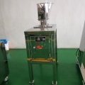 Machine de broyage et de granulation pharmaceutique