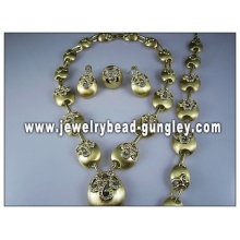 Diamond jewelry set