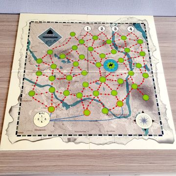 Custom Paper game board with cards box