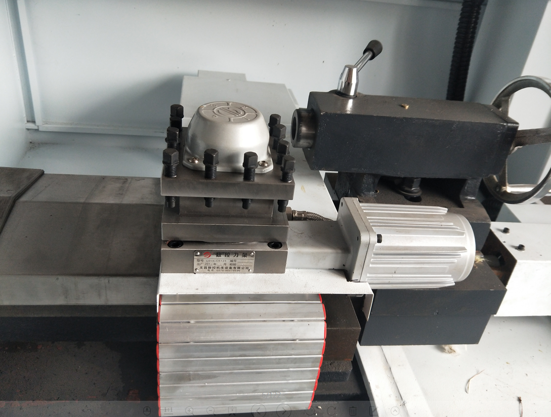 cnc metal lathe machines 