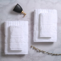 Customized jacquard bath towels for hotels
