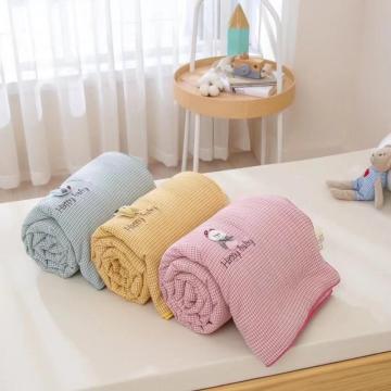 Soft Cotton Guaze Comfroter for Babies Newborn