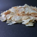 snack food dried garlic chips