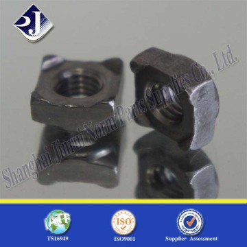 Made in China Weld Nut mit verzinkt