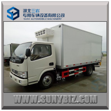 Dongfeng 4X2 95HP Ice Cream Refrigerator Van Truck