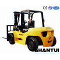 Forklift 7 Ton Capacity Diesel Forklift In Warehouse