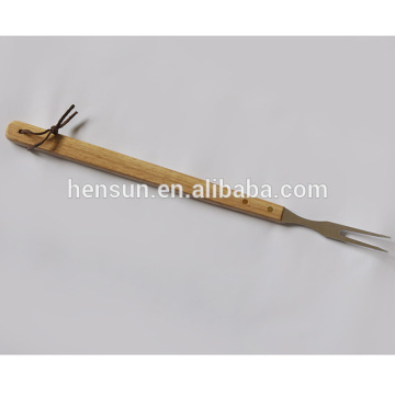 Long Wooden Handle BBQ Fork Barbecue Turning Fork