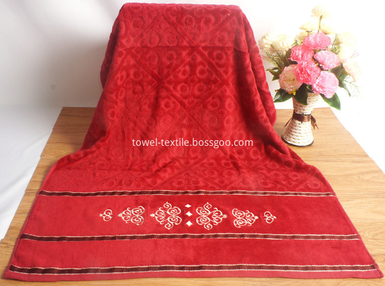 Red Bath Towels