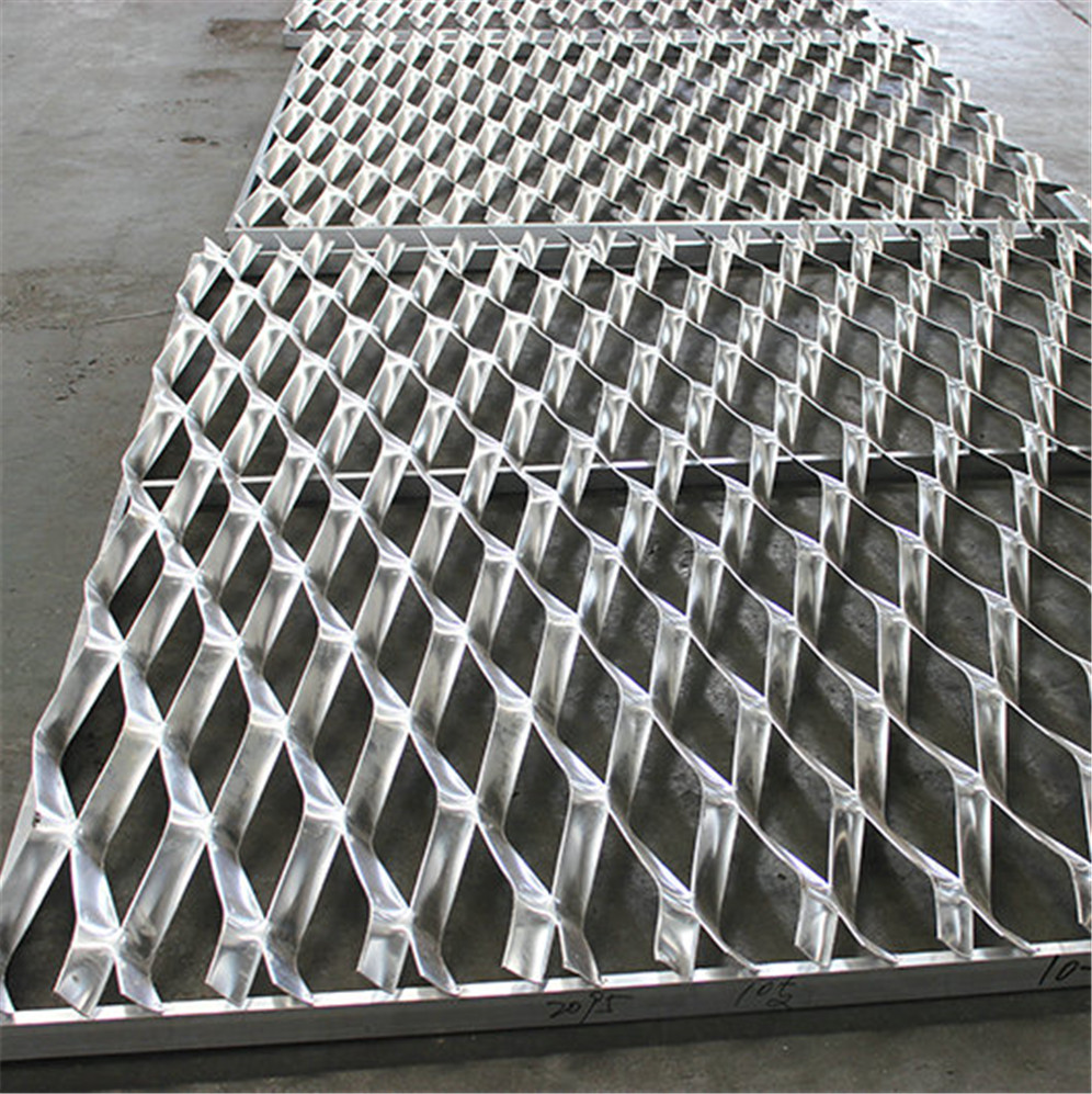 Expanded Metal Mesh 031