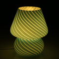 Lampe à champignon translucide LED