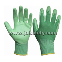 Recubierto de nylon de punto guantes con nitrilo suave de trabajo (N1569C)