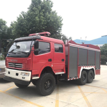 Caminhão de bombeiros florestais combinados de água em pó seco