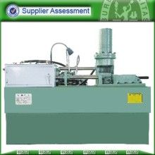 Machine de réduction du diamètre de la barre d&#39;acier avant laminage du fil