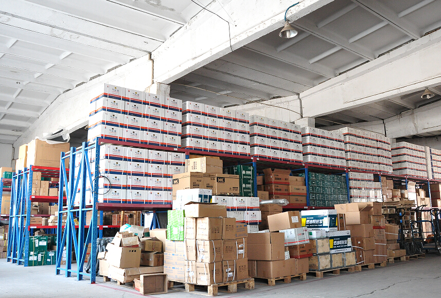 SINOTRUK WAREHOUSE