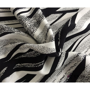 2018 New Design Geometric Print Viscose Rayon Fabric