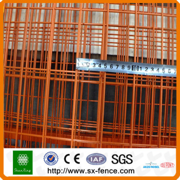 Airport construction candian temporary fencing