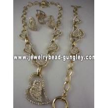 Beautiful jewelry set 18k gold plated