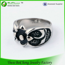 Fashion Damascus Steel Engagement Flower Shape Ring Price