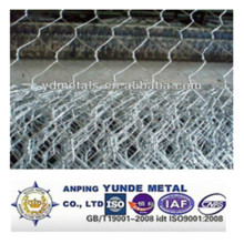 Galvanizado / revestimiento de PVC malla de alambre hexagonal / ganado malla de alambre