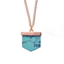 Pendentif en pierre turquoise Collier long en or