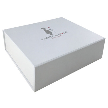 Luxury fashion gift packaging cardboard clothing box